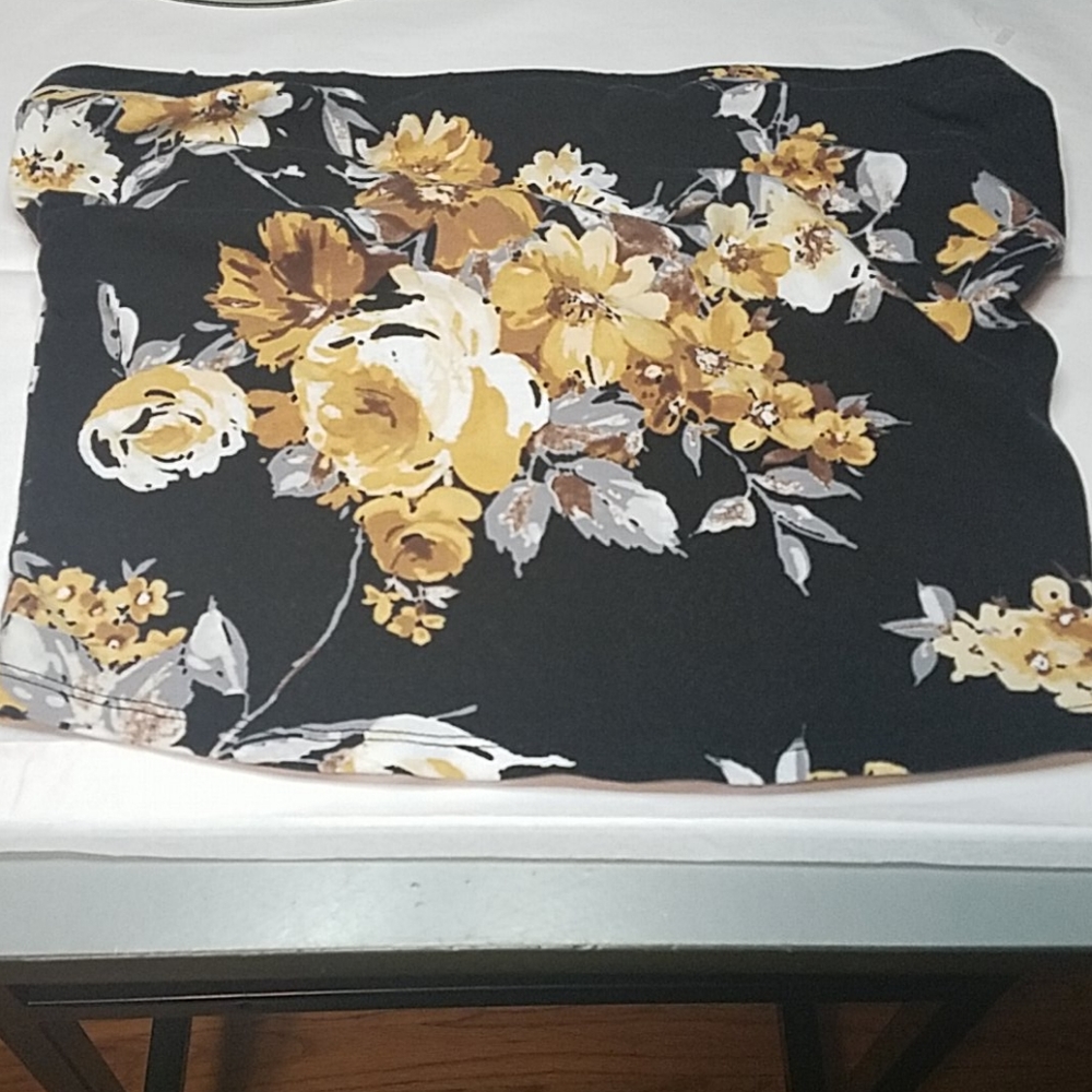 Ambiance floral crop top